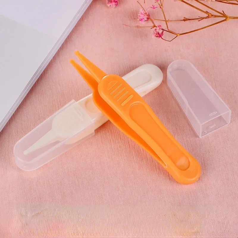 Baby Plastic Tweezers Nose Cle - огляд і ціна Baby Nose Cleaner